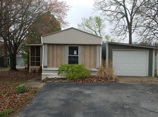 1308 E 34th St, Joplin, MO 64804
