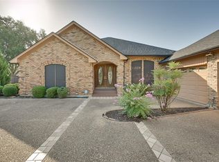 5409 Emerald Park Blvd, Arlington, TX 76017