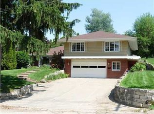 3228 Bever Ave SE, Cedar Rapids, IA 52403