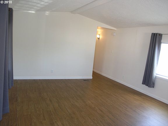 5th image of 300 SW 7th Ave Unit 311