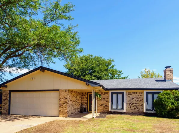 3228 93rd St, Lubbock, TX 79423