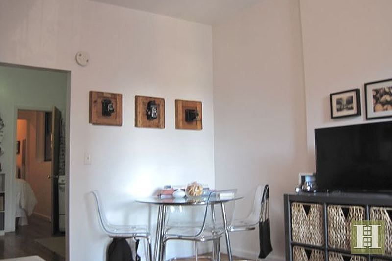 2nd image of 227 E 28th St APT 4C