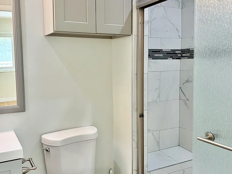 4506 Bakman Ave — Photo 13