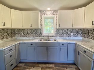 807 College St, Gleason, TN 38229