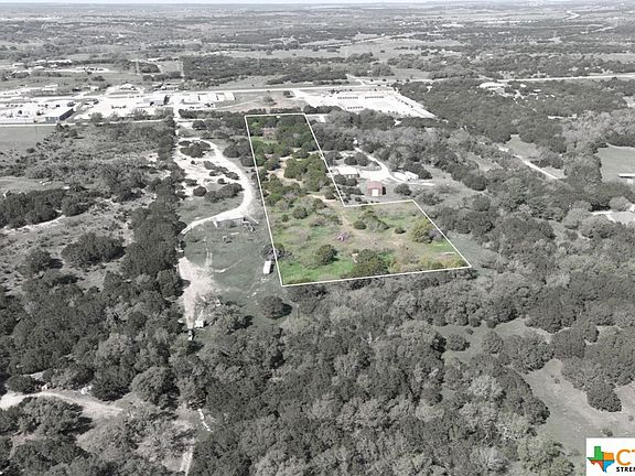 2nd image of 1006 County Road 3400