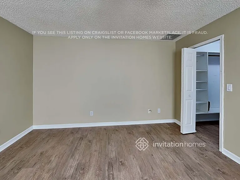 1712 Laramie Cir — Photo 12