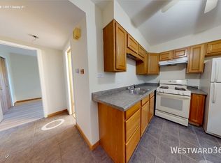 13027 Seeley Ave APT 1, Blue Island, IL 60406