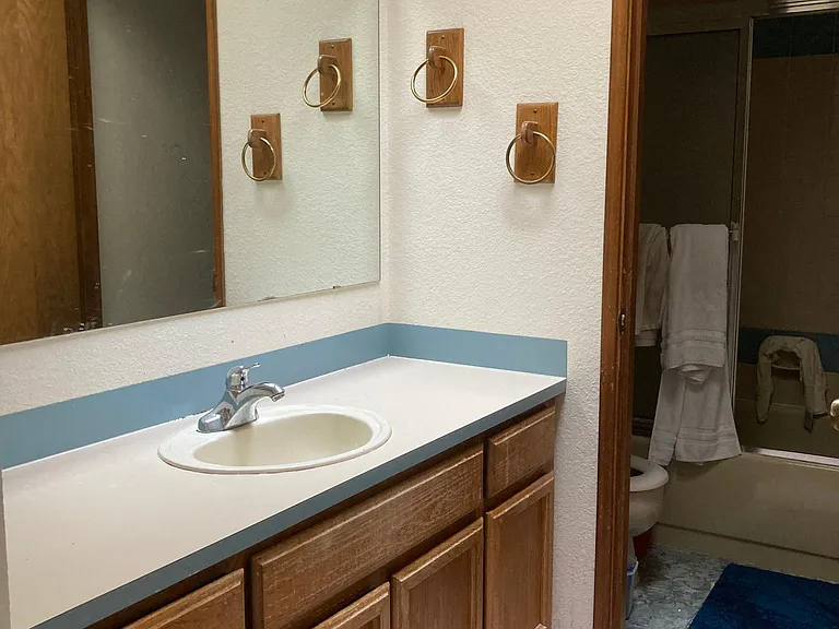 14835 SE 9th Pl — Photo 8