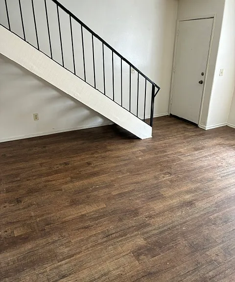 707 S Webster Ave #108 — Photo 25