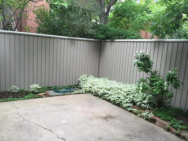 Private courtyard/space for barbecue and outdoor seating
