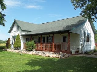 14194 Shallow Ln, Mountain, WI 54149