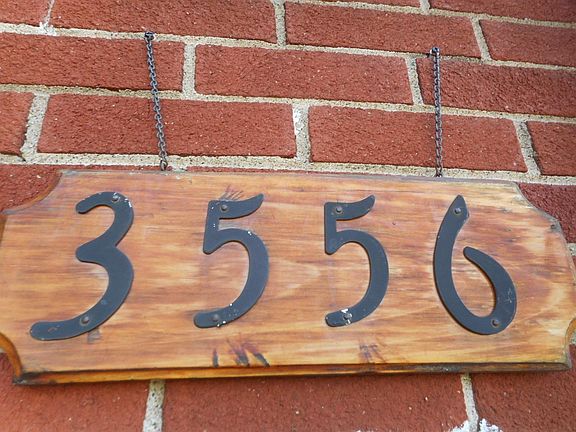 2nd image of 3556 Lakewood Dr
