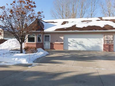 967 14th Ave E, West Fargo, ND, 58078