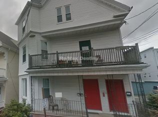 24 Melvin St #1, Somerville, MA 02145