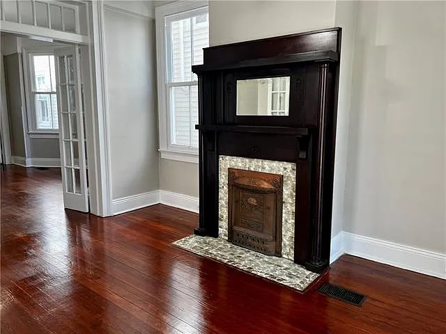 4435 Loyola Ave — Photo 6