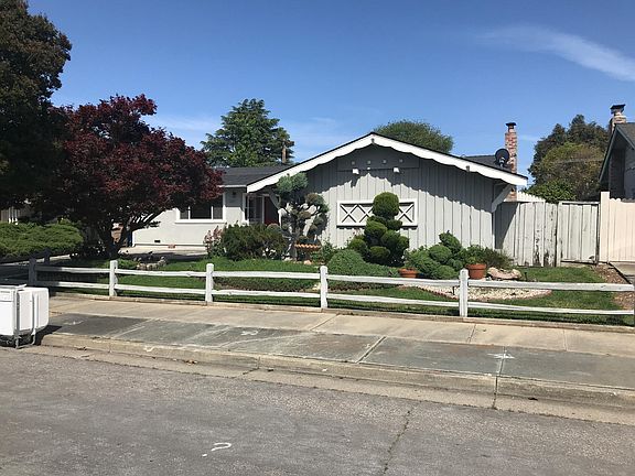 5th image of 10276 E Estates Dr