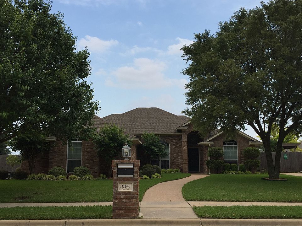 1st image of 10141 Polo Park Cir