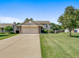 208 W Sandhill Rd, Derby, KS 67037