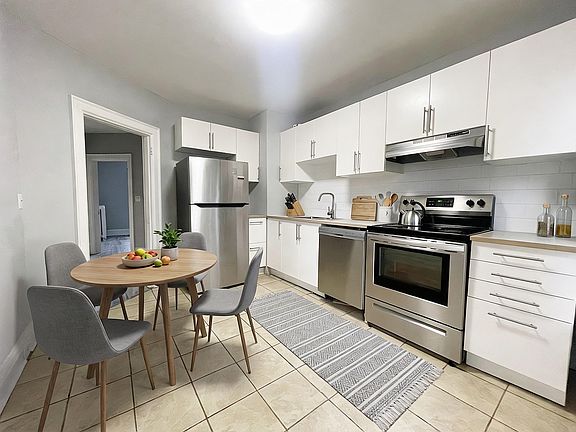 3rd image of 7 Rutherford Ave #2