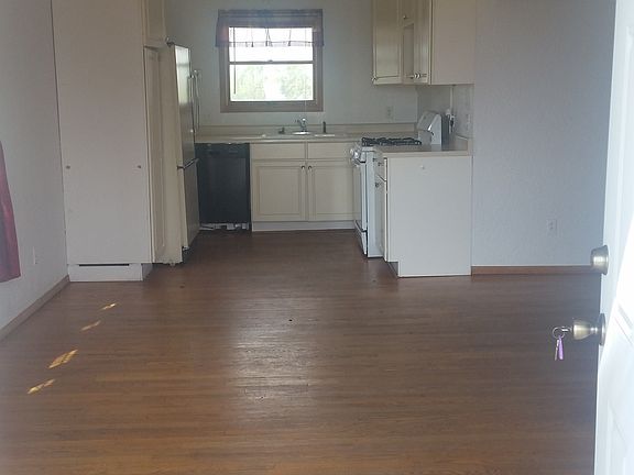 3rd image of 46753 County Road L