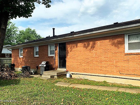 4th image of 7702 Brewer Dr