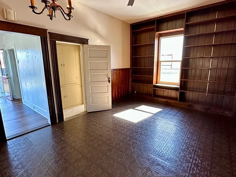 203 S Murdock Ave — Photo 10