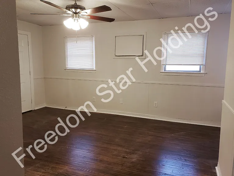 4256 Standish Rd #A — Photo 3