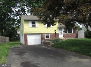 409 Goodwin Rd, Hatboro, PA 19040