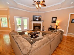 2121 Stonehaven Dr, Waverly, AL 36879