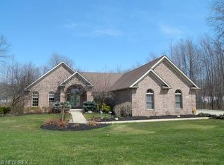 292 Parkside Ct, Hudson, OH 44236