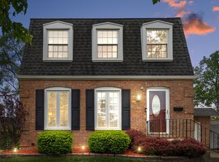 2222 Buckingham Ave, Westchester, IL 60154