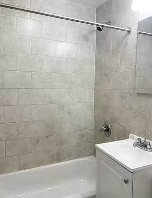 Rented by SERHANT. | media 5