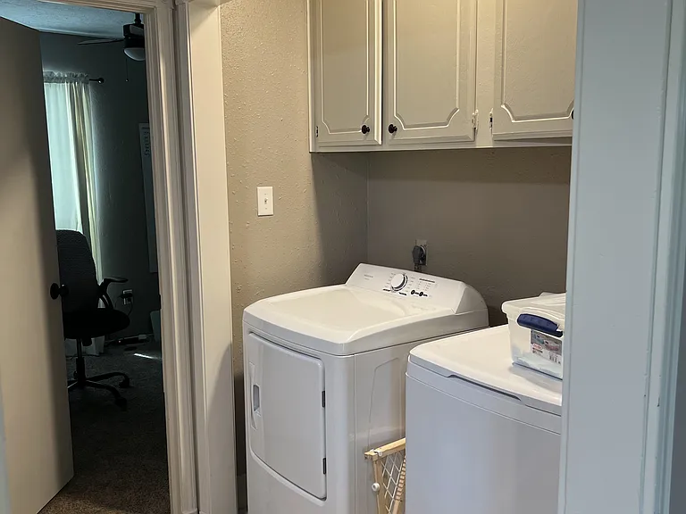 2827 NE Lake Ave — Photo 9