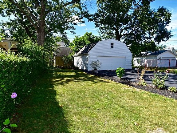3rd image of 1520 Cohassett Ave