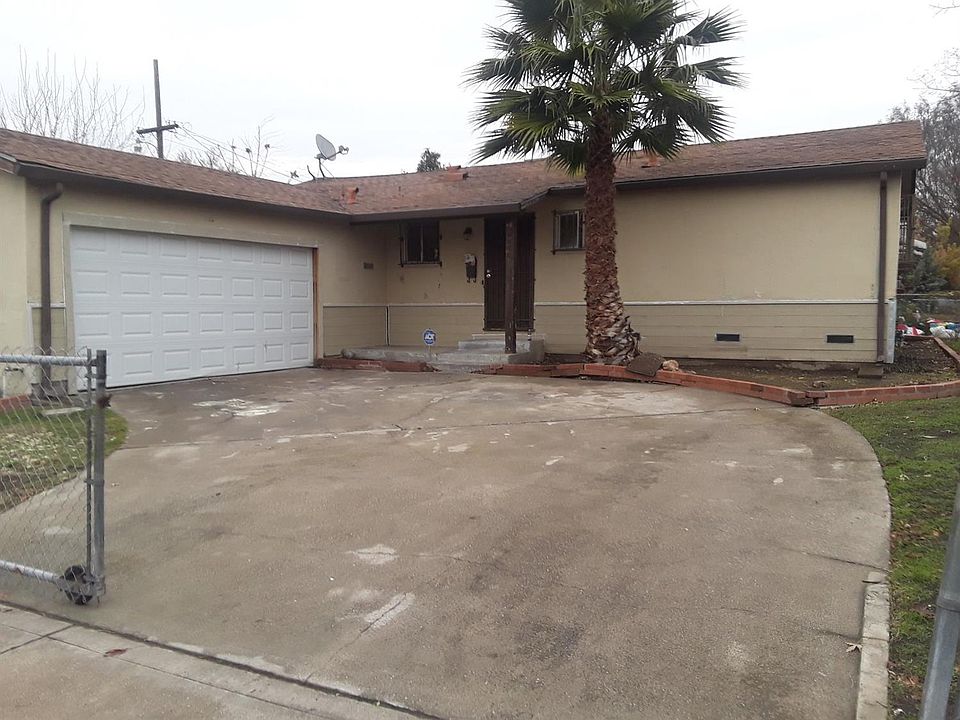 1st image of 2415 Belair St