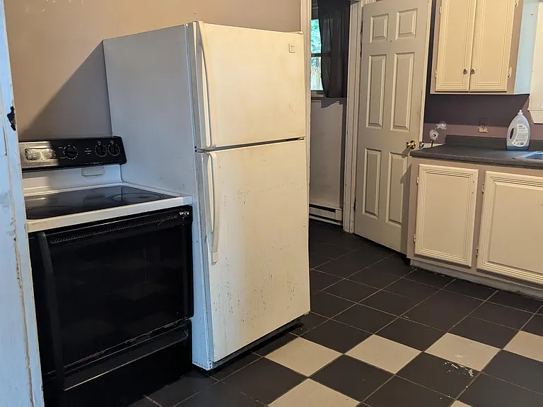 212 Hazzard St #2 — Photo 13