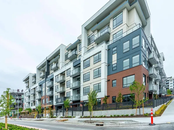 7936 206th St #306, Langley, BC V2Y 3X1