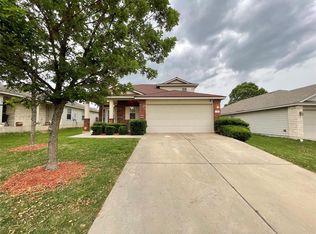 320 Baldwin St, Hutto, TX 78634