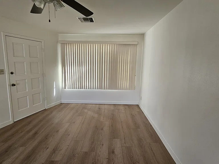 5012 E Presidio Rd — Photo 29