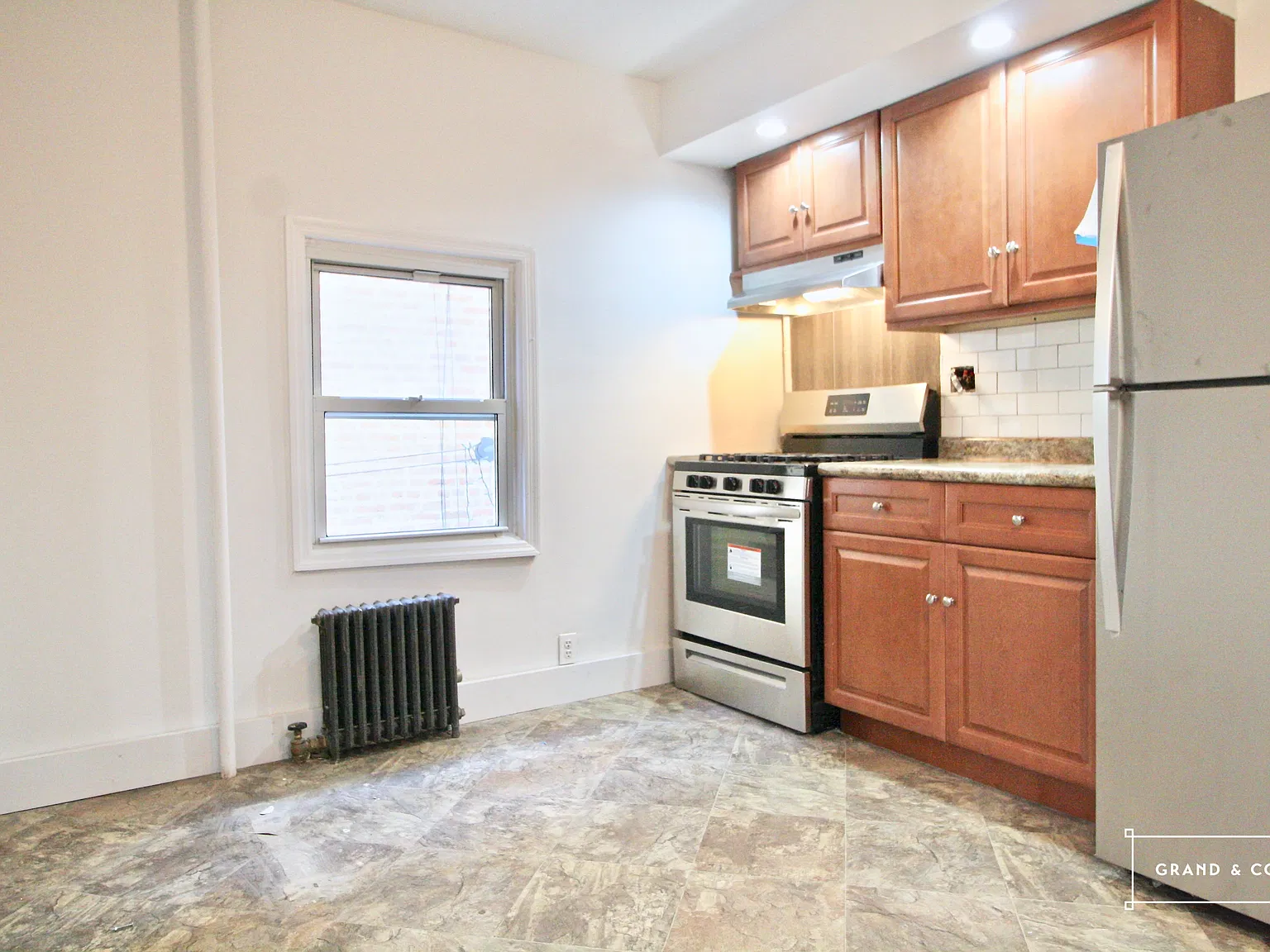 38 Richardson Street — Photo 1