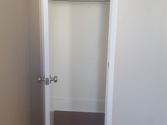 5th image of 4311 31st Ave