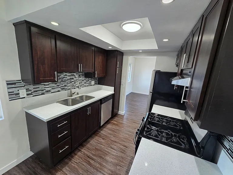 Luxe 1801 — Photo 45