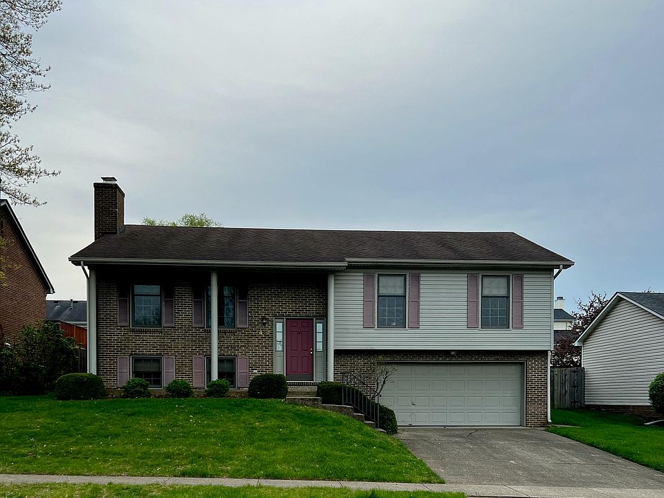 1st image of 464 Stone Creek Dr