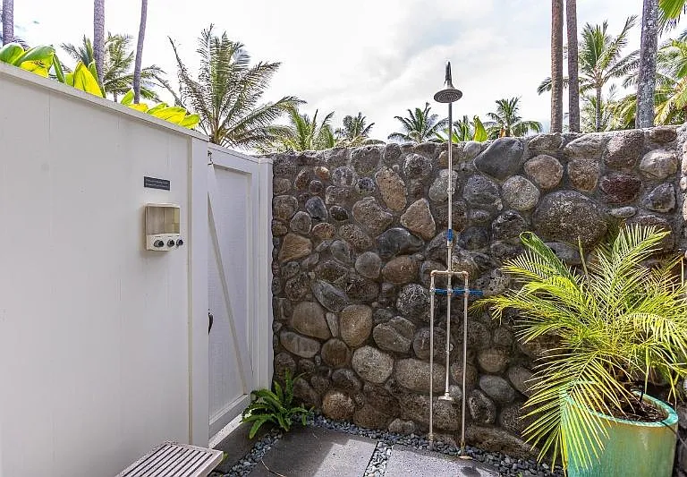 886 Pakele Pl — Photo 15