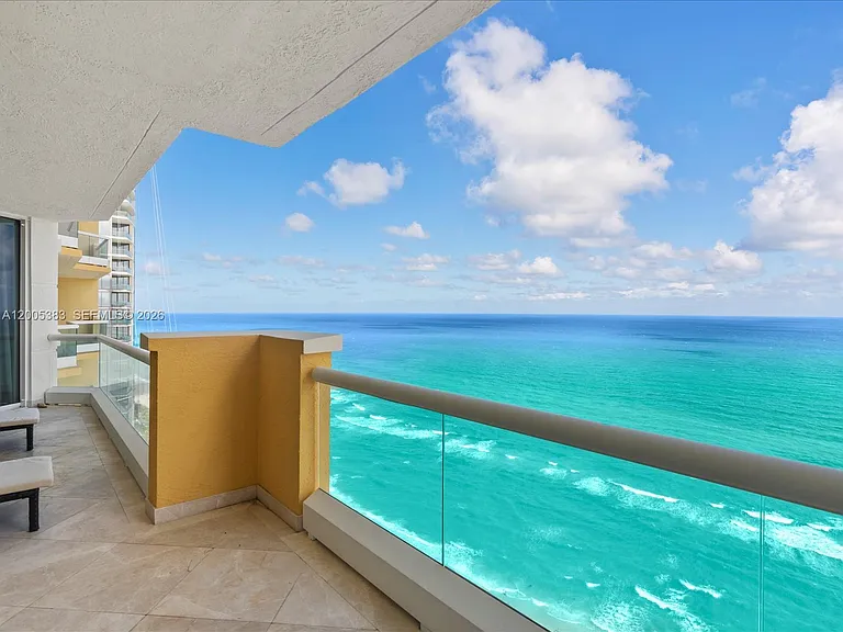 17875 Collins Ave #3305 — Photo 32