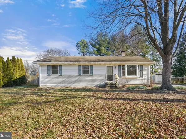 150 Longfellow Dr, Chestertown, MD 21620