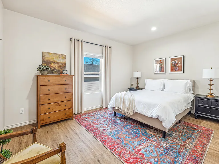 1111 W Vanderbilt St #202 — Photo 11
