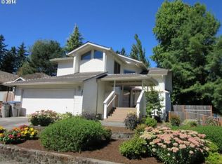 7915 SW Bond St, Tigard, OR 97224