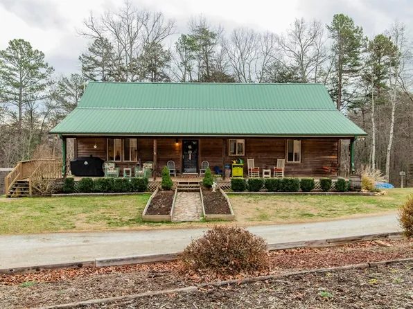 300 Appa Villa Dr, Cana, VA 24317