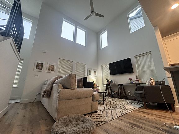 2nd image of 3844 W Hardman Way